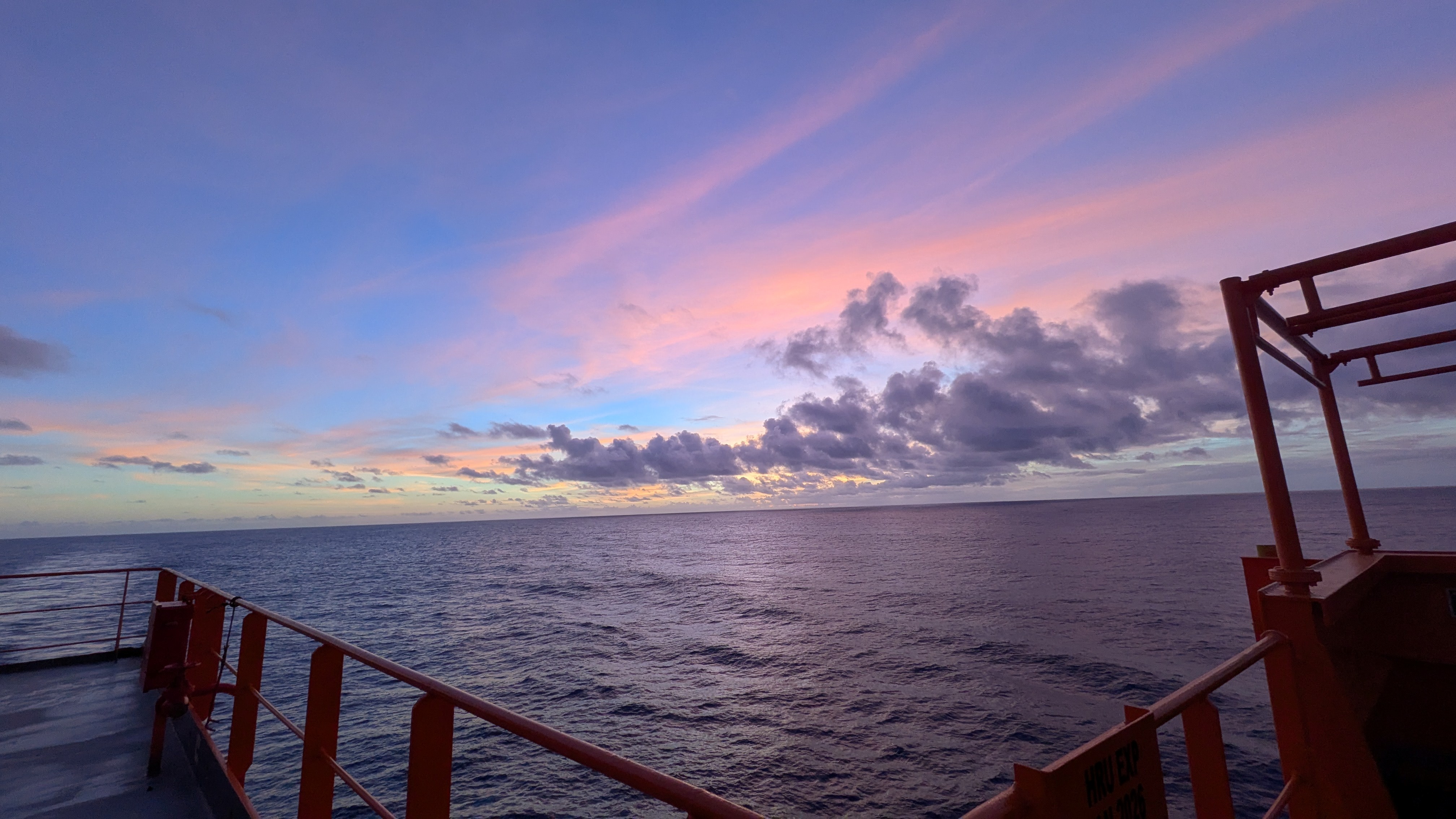 50 Shades of Horizon.jpg